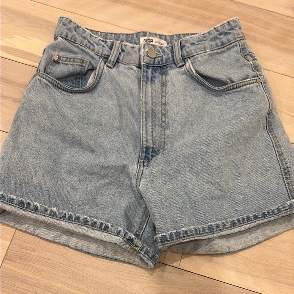 Shorts Denim by TRF Jeans ZARA
